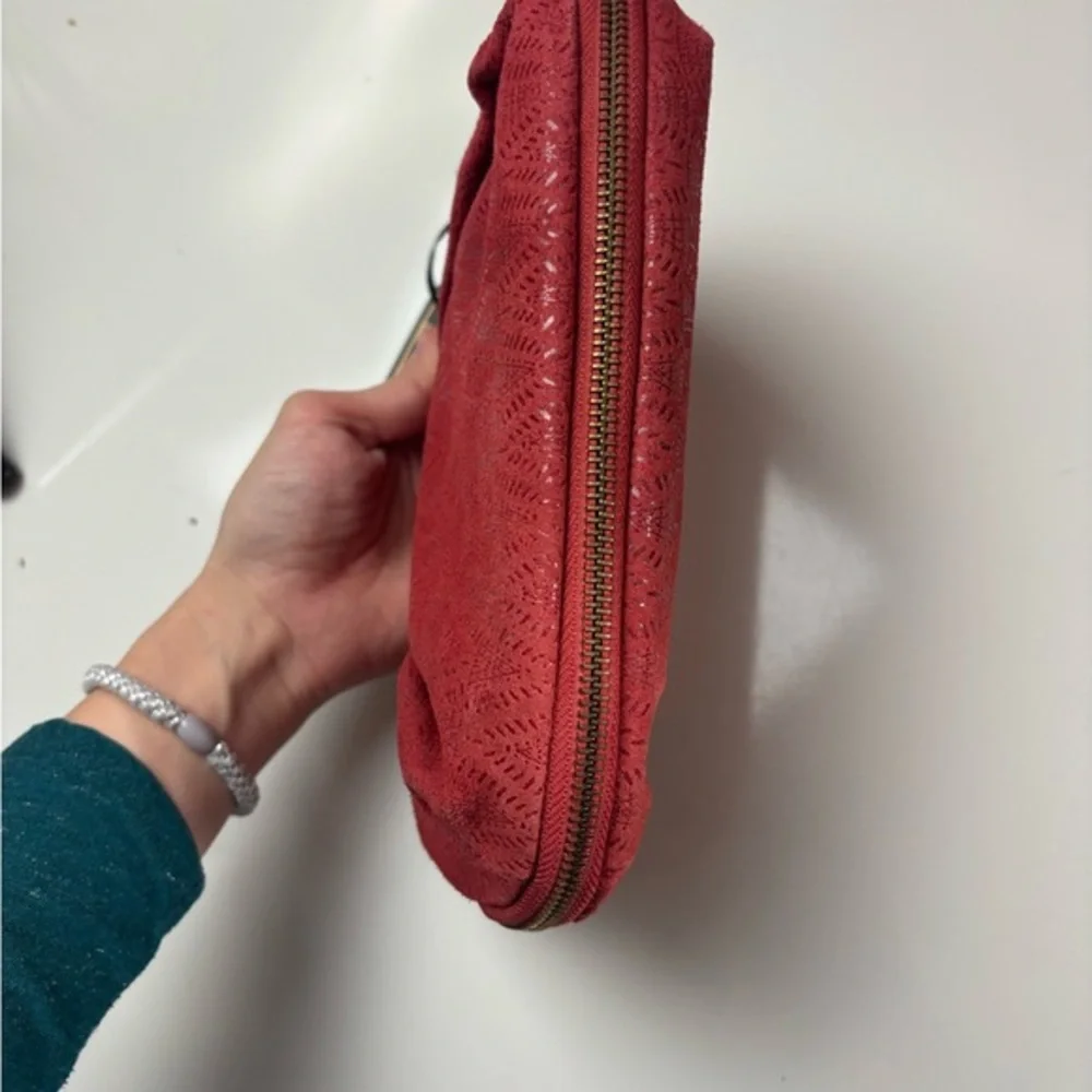 Sharif‎ chain strap red leather mini bag clutch